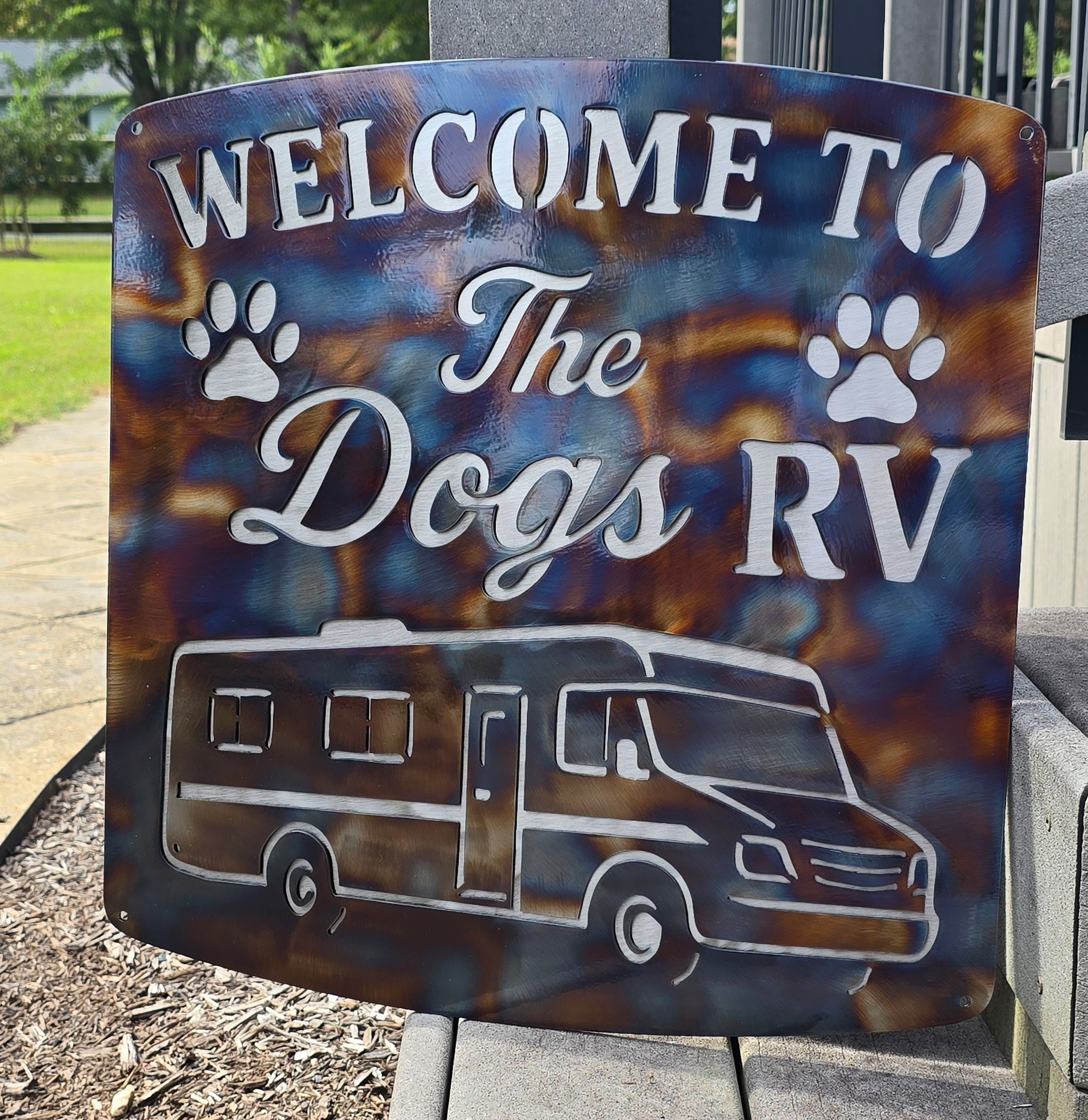 'Dogs RV' Welcome sign