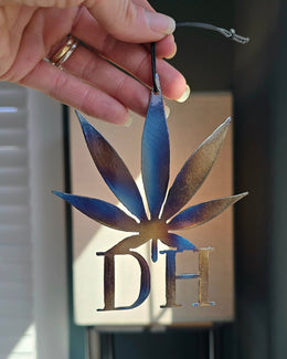 Dirty Heads Ornament