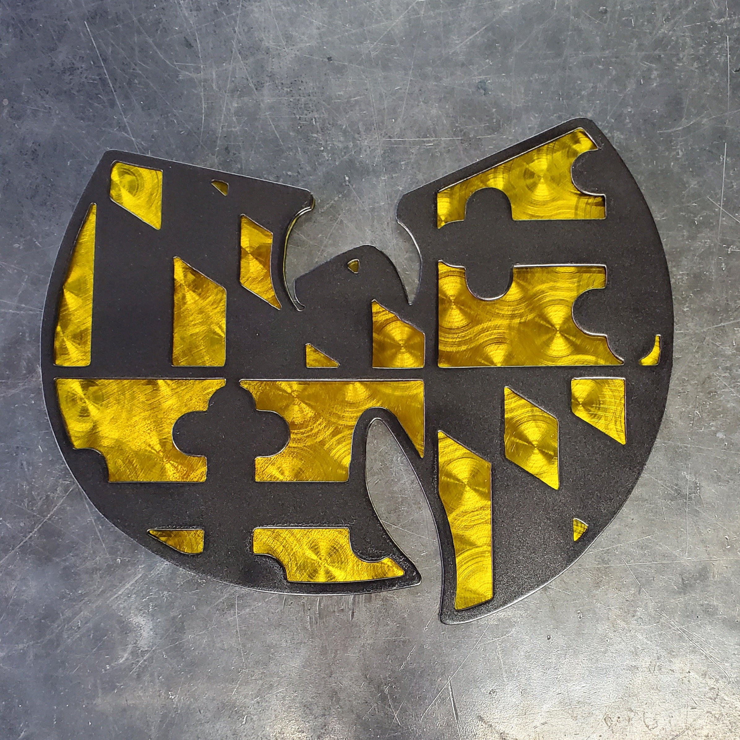 Maryland "W" Metal Wall Art