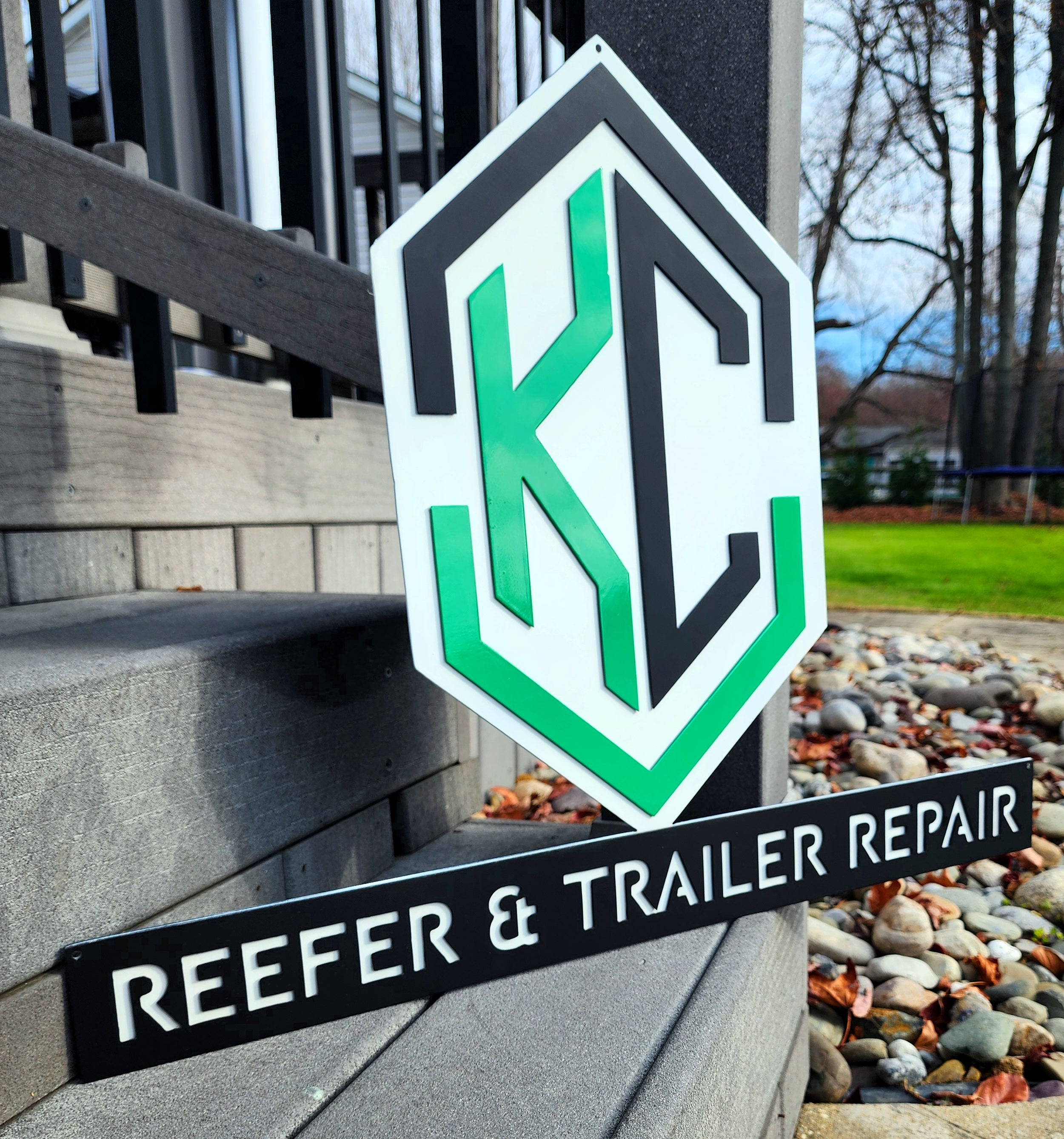 Custom Business Signs & Logos