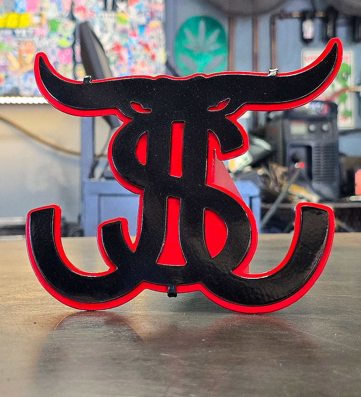 Custom Design Metal Hitch Covers