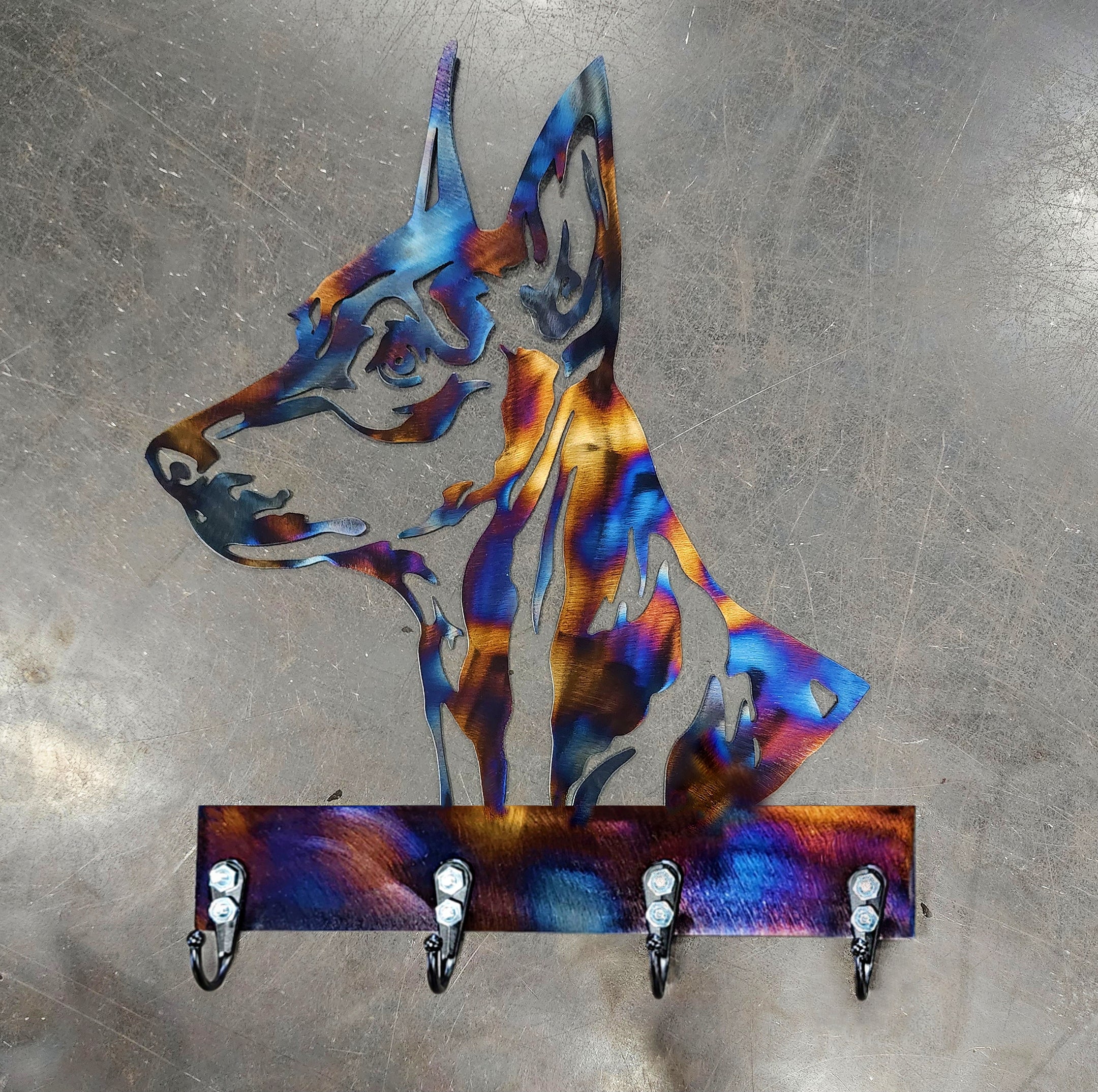 Minatare Pincher Key & Leash Hanger