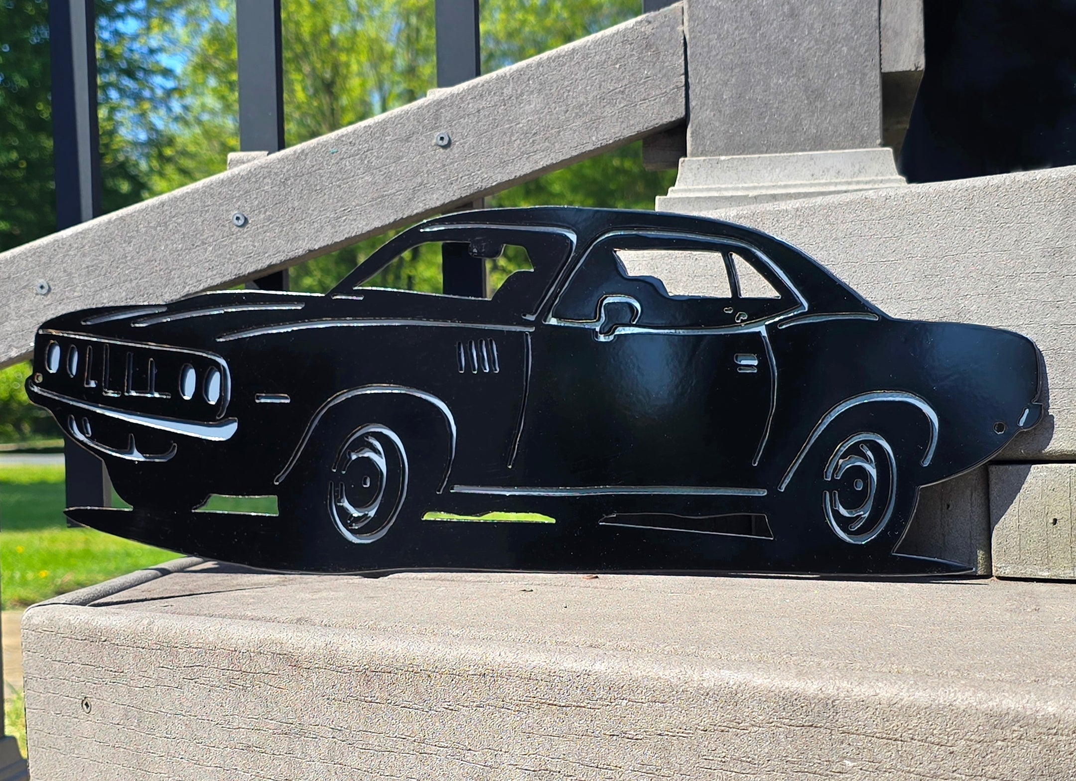 73' Barracuda Metal Art
