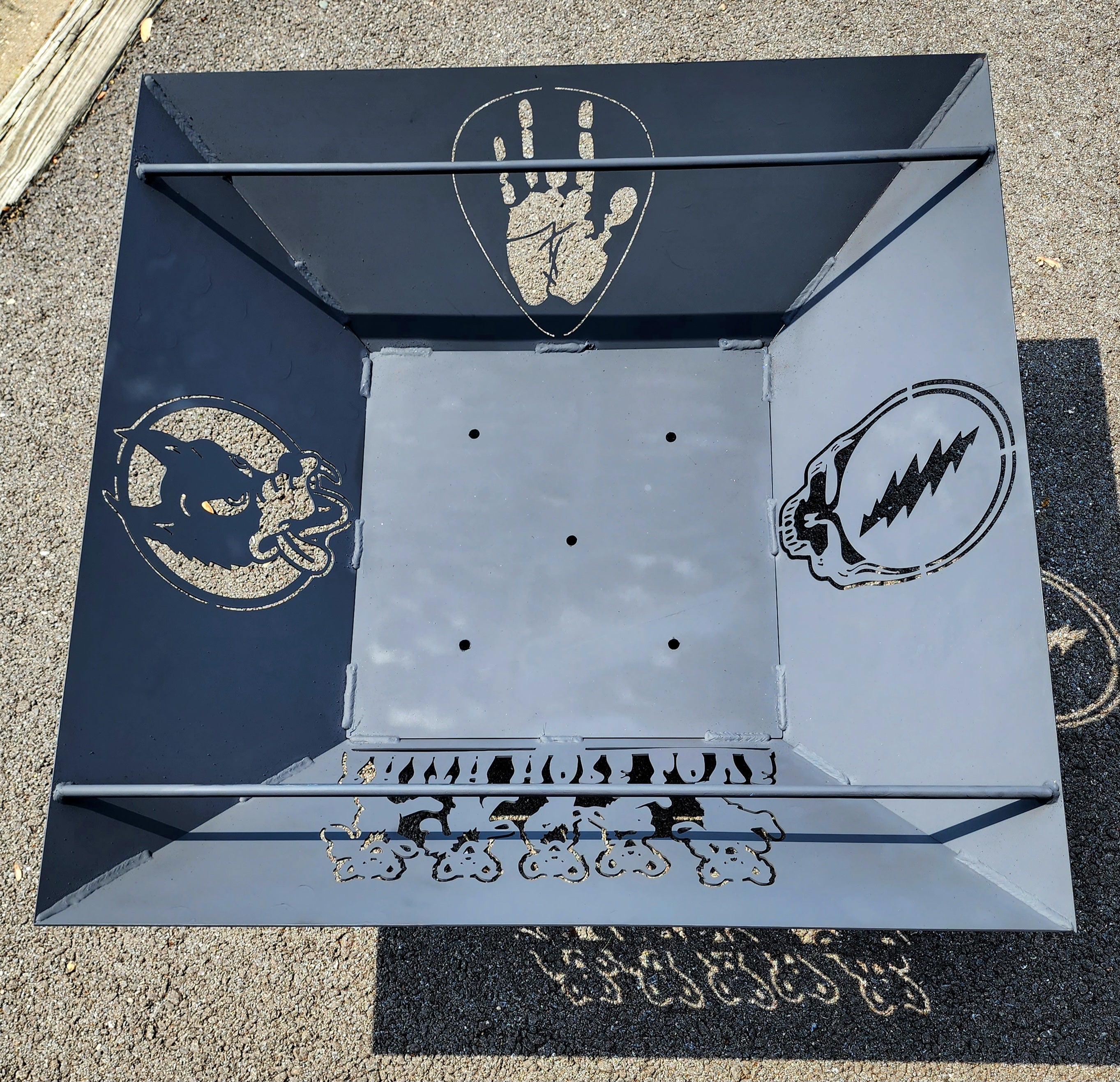 Grateful Dead Dire Wolf- Fire Pit Side Design