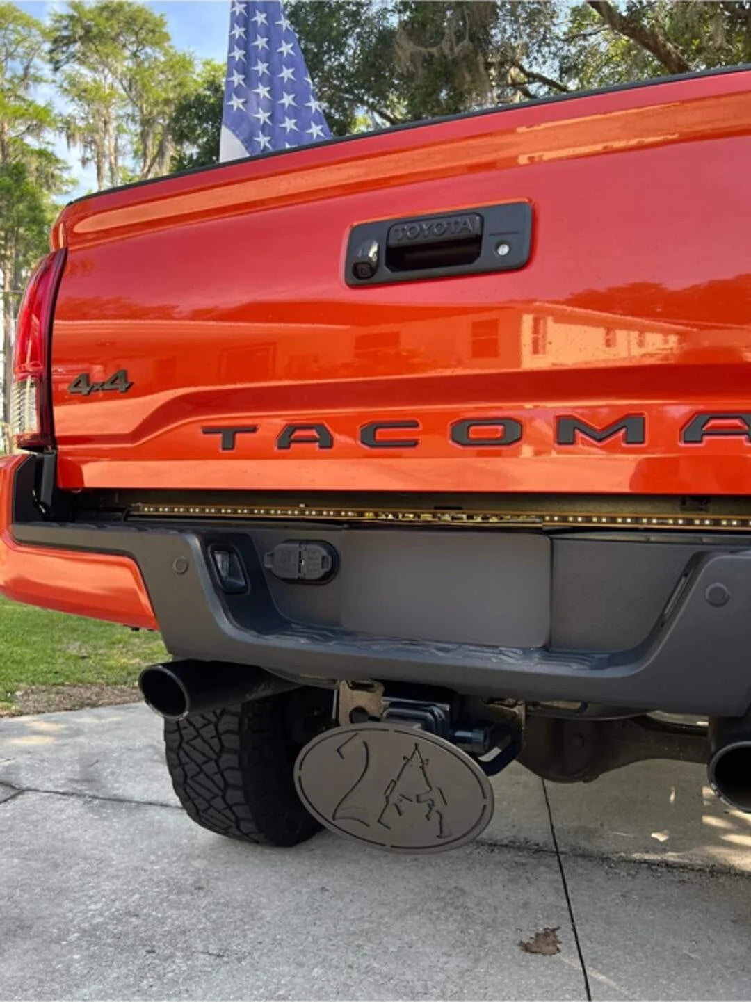 2nd Amendment Metal Hitch Cover