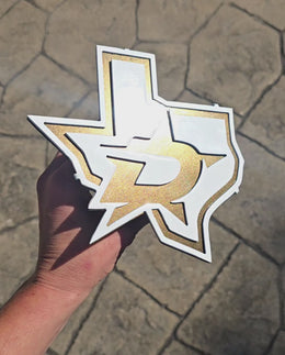 Video showing texas-shaped sports monogram hitch cover by Elite Metalworking