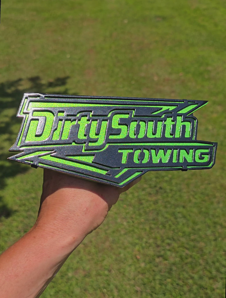 Video showing dirty South Towing hitch cover by Elite Metalworking