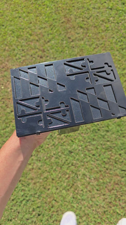 Maryland Flag Metal Hitch Cover
