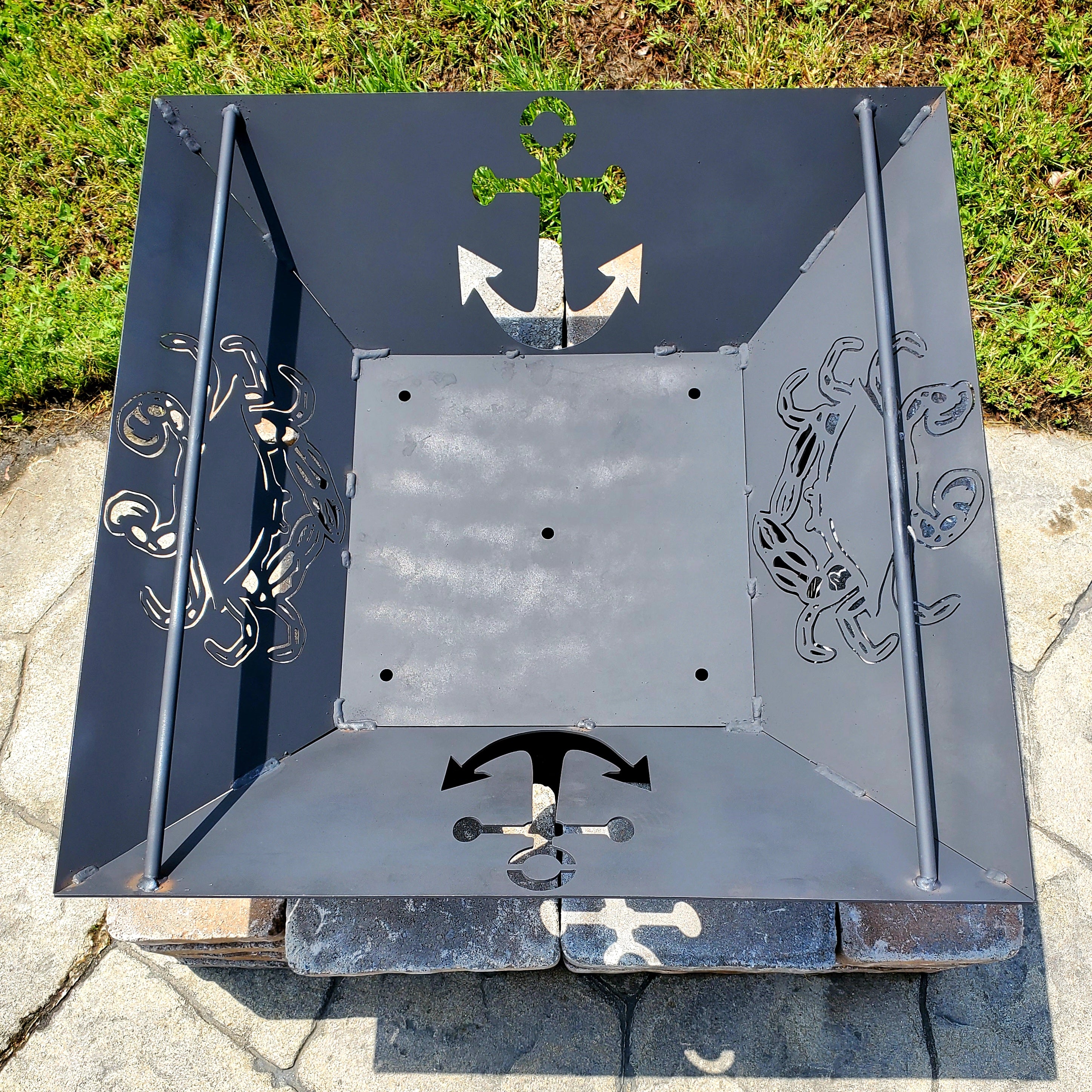 Anchor- Fire Pit Side Design