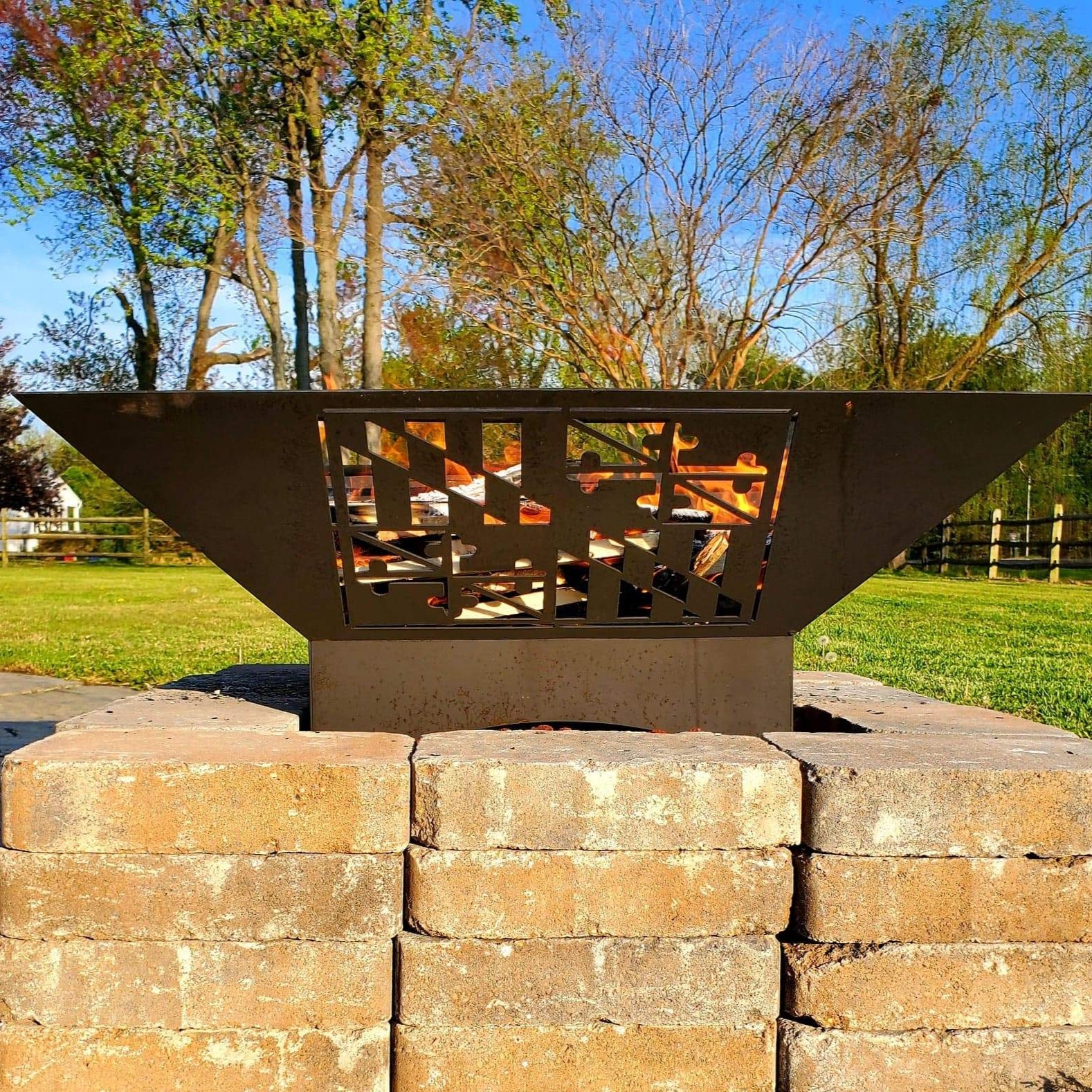 Maryland Flag-Fire Pit Side Design